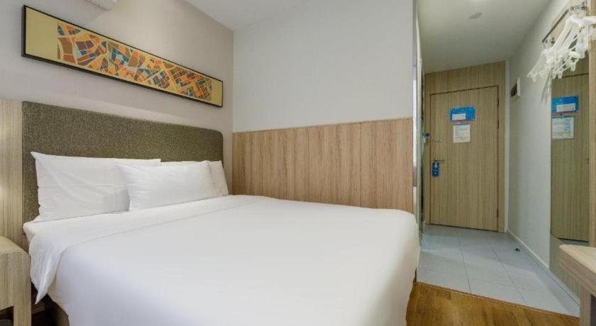 Hanting Hotel Shanghai Xiangyang Road Exterior foto